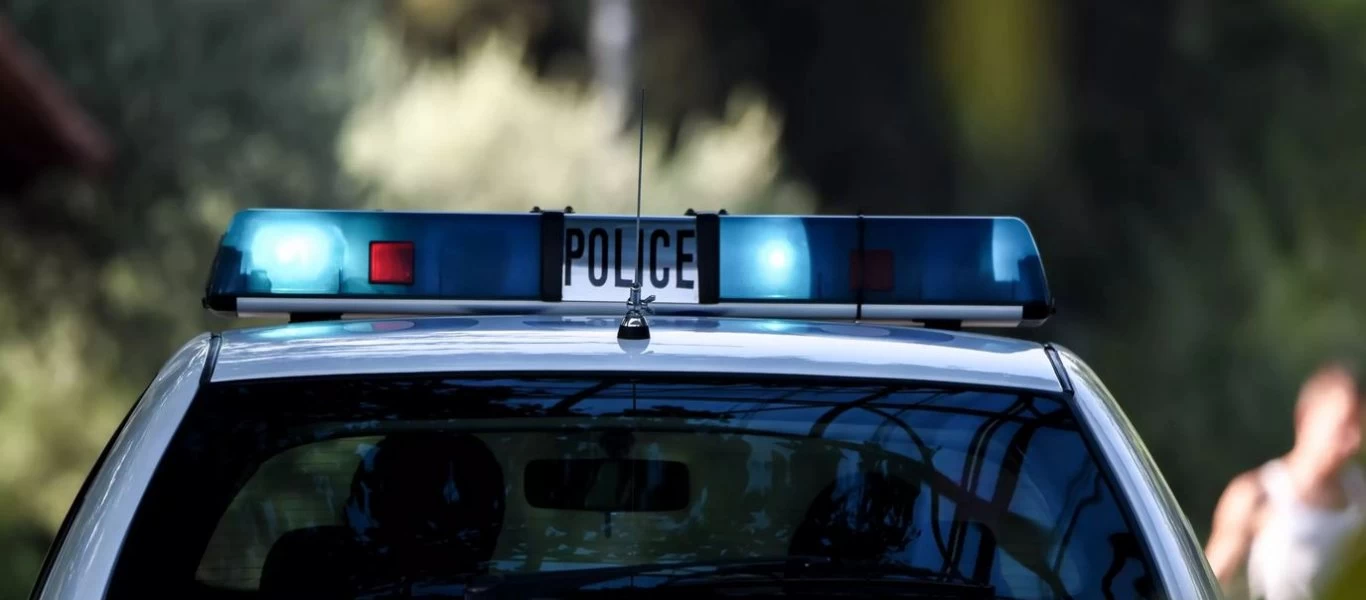 Γυναίκα αστυνομικού δέχθηκε επίθεση από αγνώστους στους Αμπελοκήπους